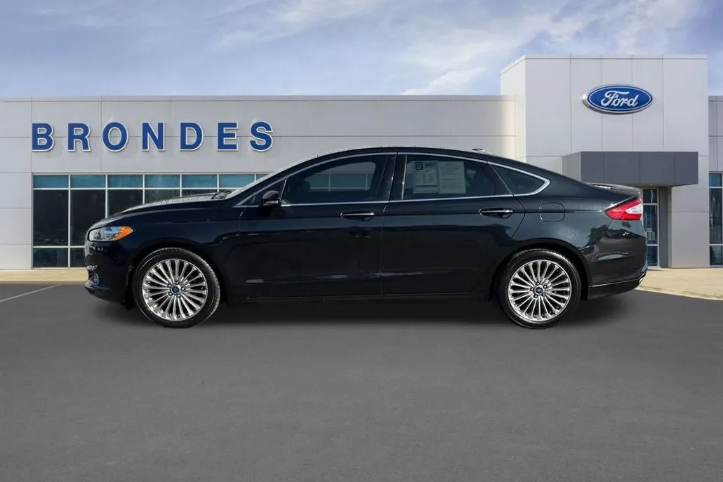 2014 Ford Fusion Titanium photo 1