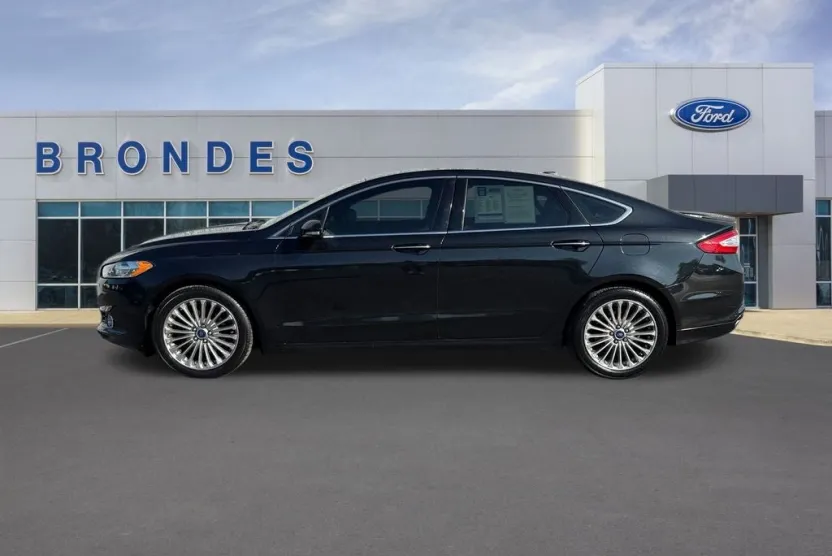 2014 Ford Fusion Titanium photo 1