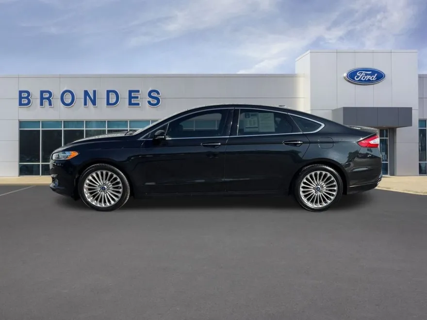 2014 Ford Fusion Titanium photo 1