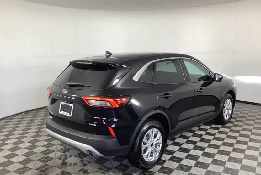 2023 Ford Escape Active photo 1