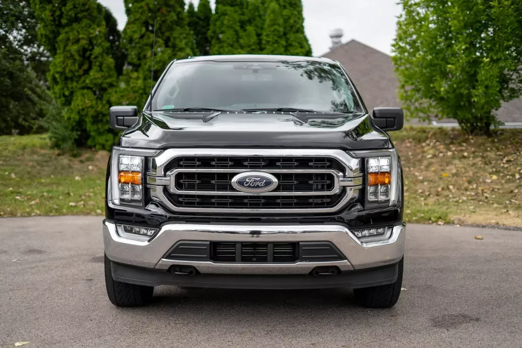 2023 Ford F-150 XLT photo 1