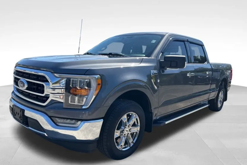 2022 Ford F-150 XLT photo 1
