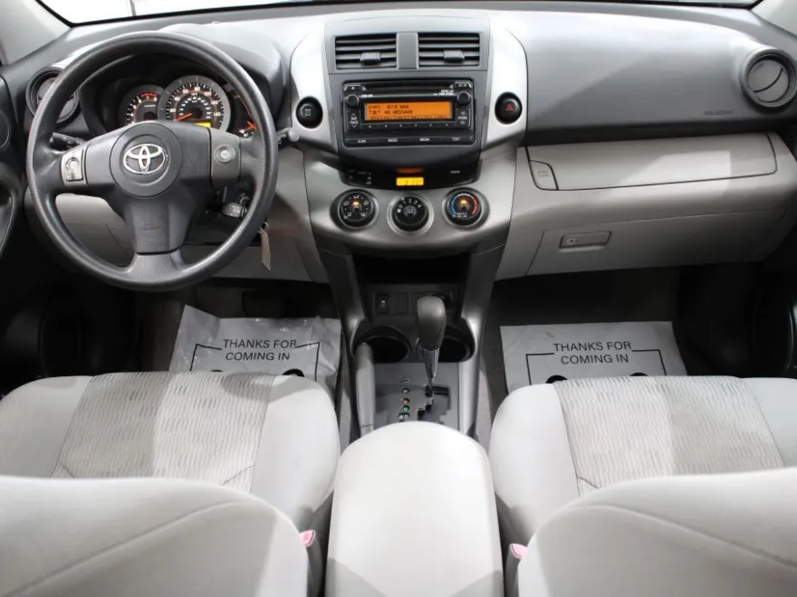 2012 Toyota RAV4 Base photo 1