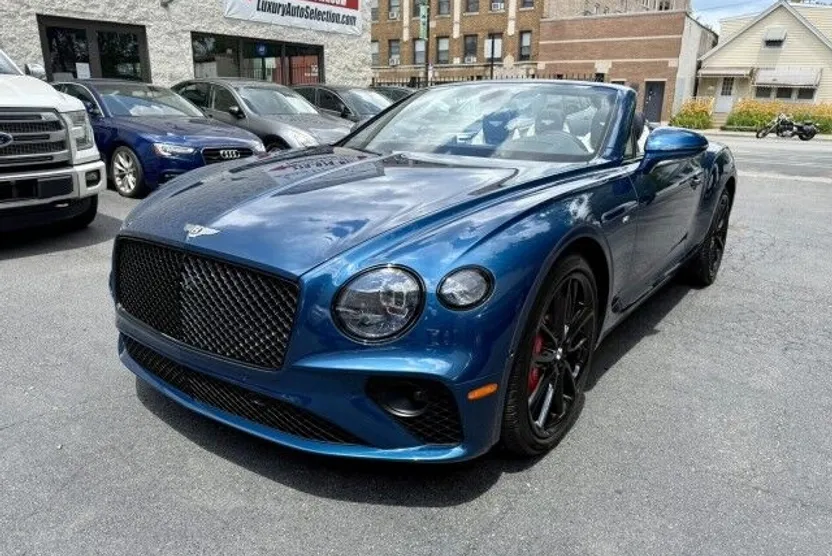 2022 Bentley Continental GT Mulliner photo 1