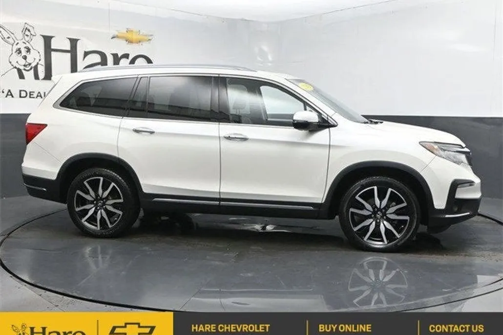 2019 Honda Pilot Touring photo 1