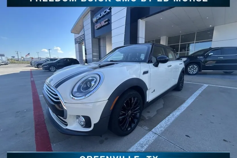 2019 Mini Clubman Base ALL4 photo 1