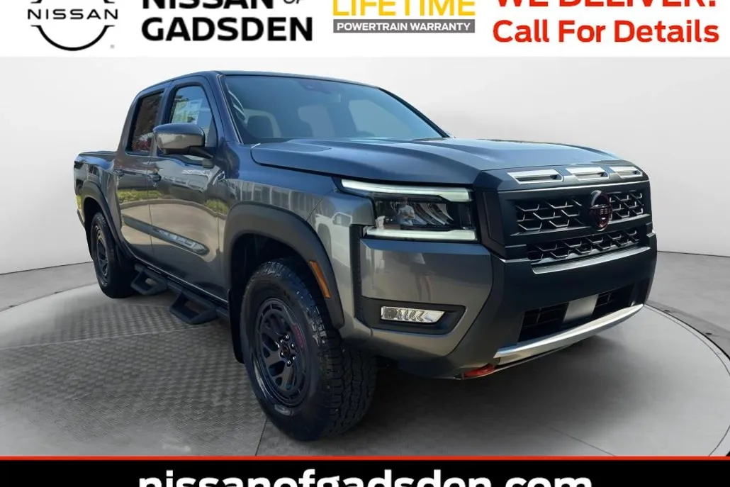 2026 Nissan Frontier PRO-4X Crew Cab photo 1