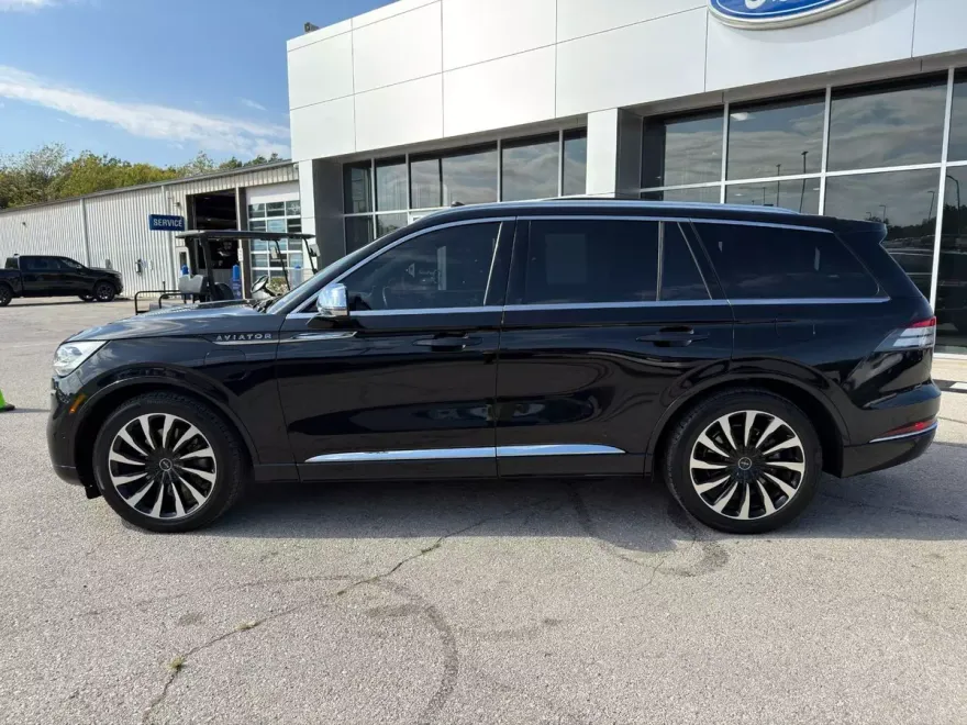 2021 Lincoln Aviator Black Label Grand Touring photo 1