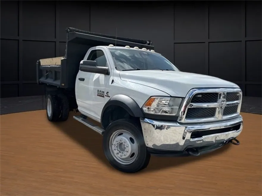 2016 Ram 5500 Tradesman SLT photo 1