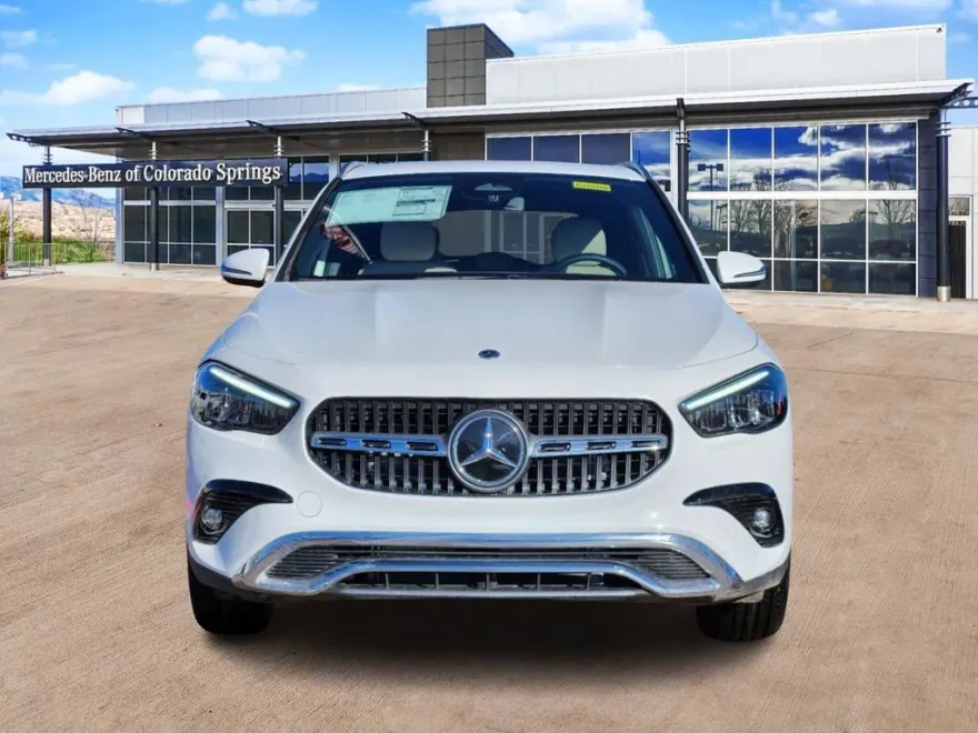 2025 Mercedes Benz GLA 250 4MATIC photo 1
