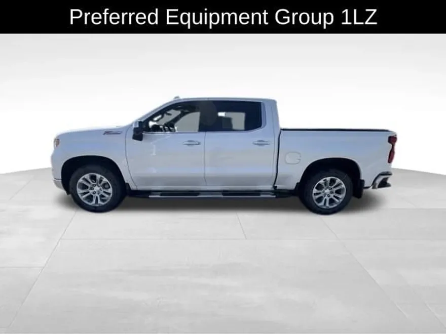 2022 Chevrolet Silverado 1500 LTZ photo 1