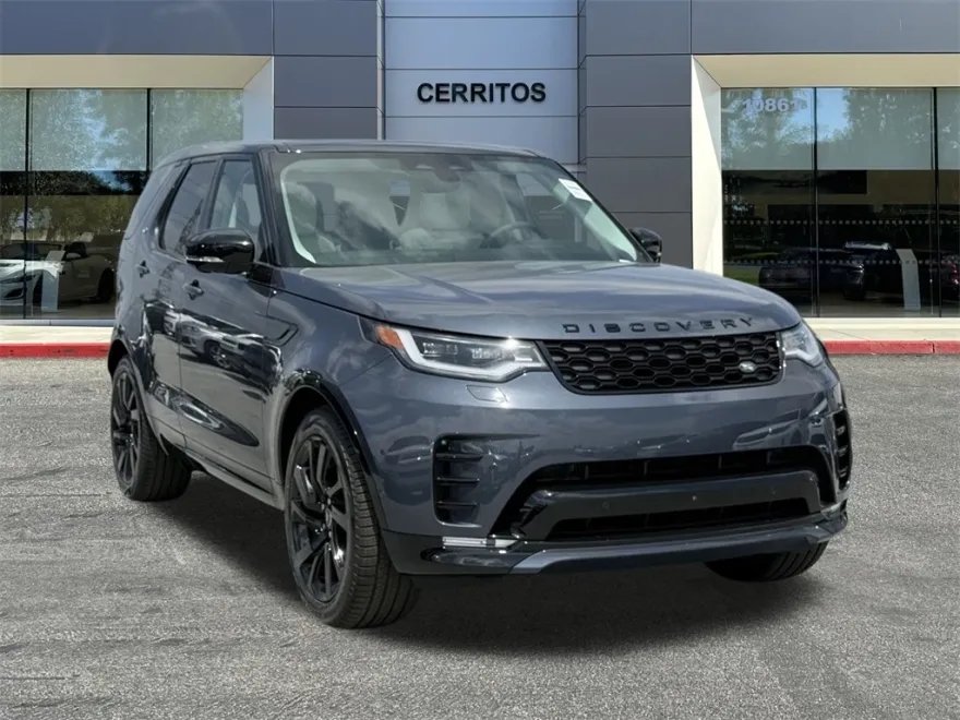 2025 Land Rover Discovery SE photo 1