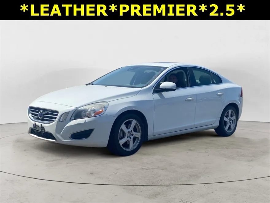 2013 Volvo S60 T5 Premier photo 1
