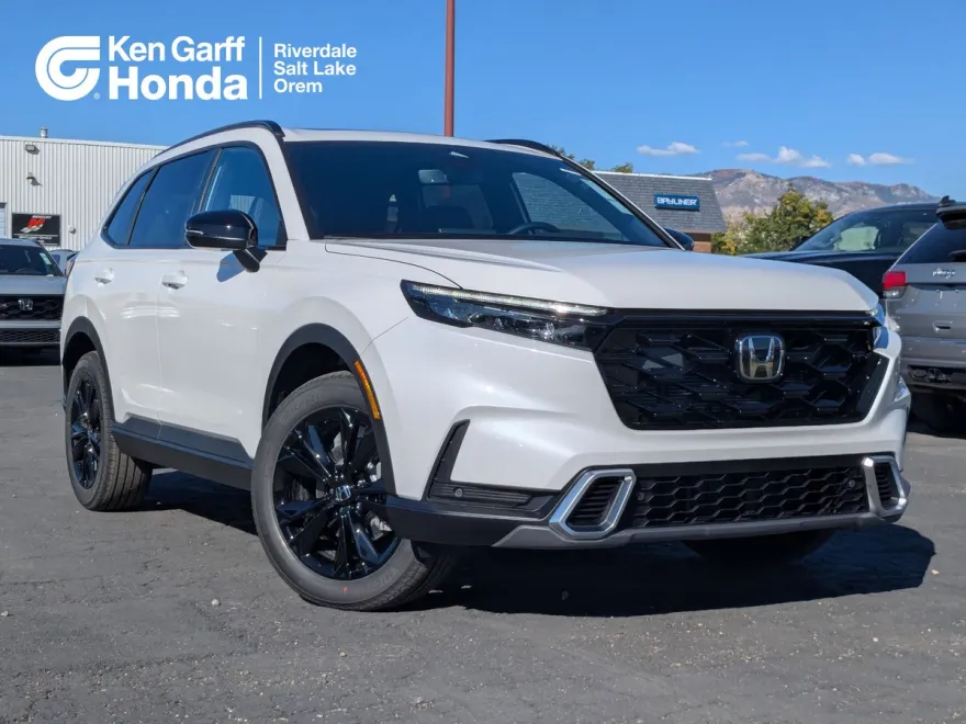 2026 Honda CR-V Sport Touring Hybrid photo 1