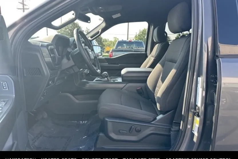2024 Ford F-150 XLT photo 1