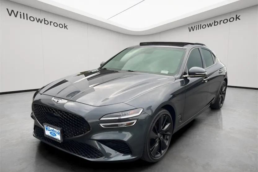 2023 Genesis G70 2.0T photo 1