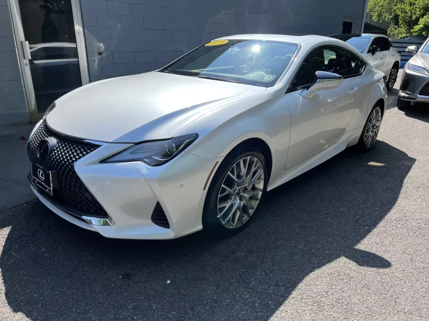 2019 Lexus RC 300 photo 1