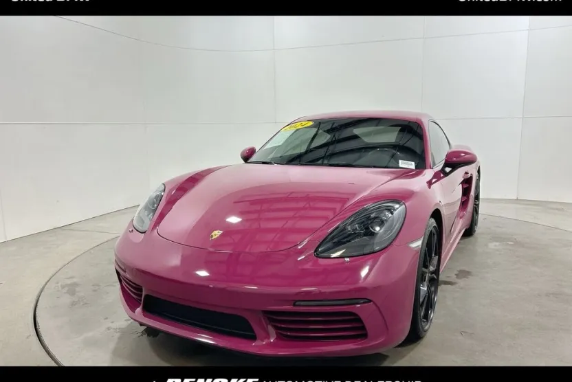 2024 Porsche Cayman Base photo 1