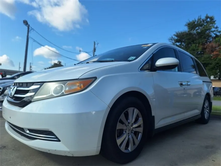 2016 Honda Odyssey EX-L photo 1