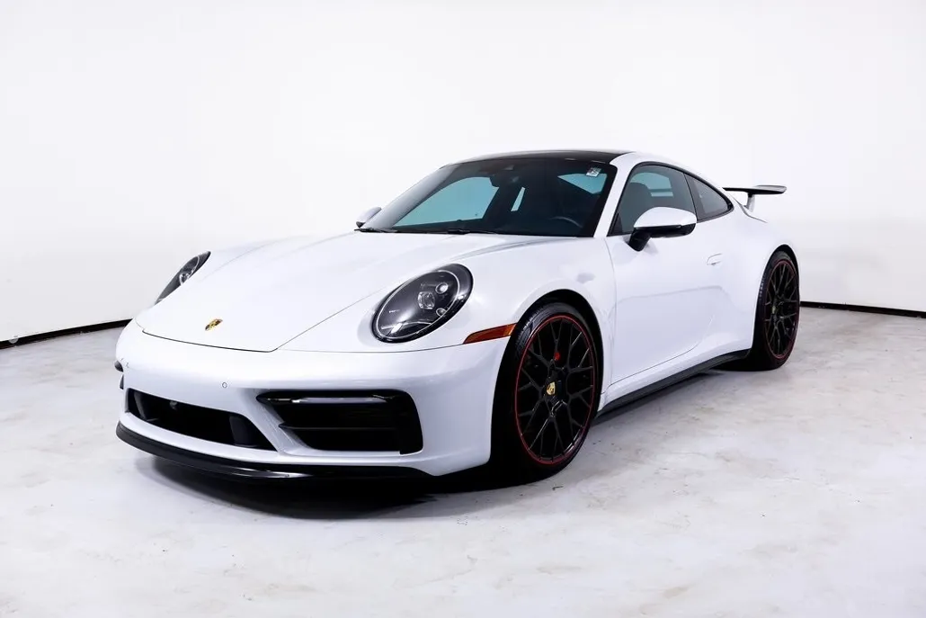 2024 Porsche 911 S photo 1