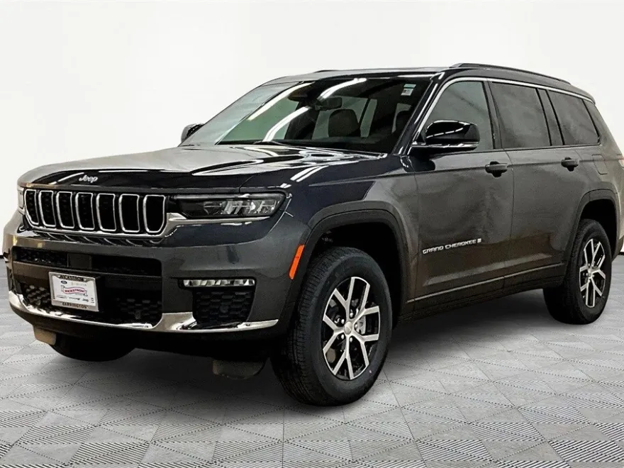 2025 Jeep Grand Cherokee L photo 1