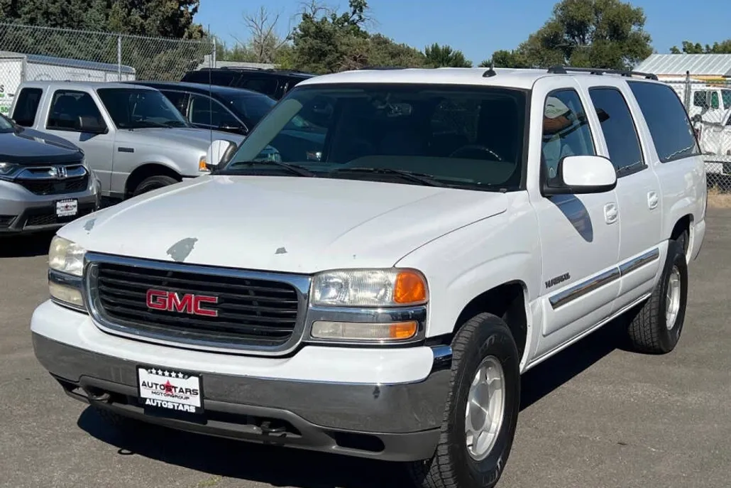 2005 Gmc Yukon XL 1500 SLE photo 1