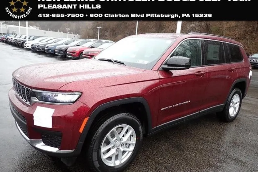 2025 Jeep Grand Cherokee Laredo photo 1
