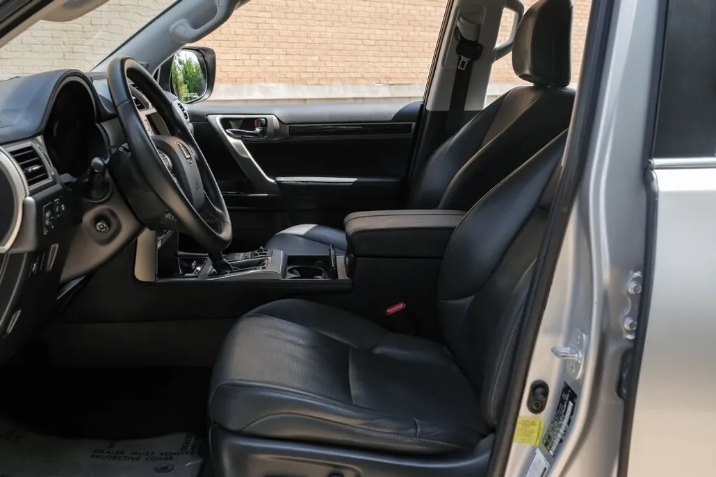 2015 Lexus GX 460 photo 1