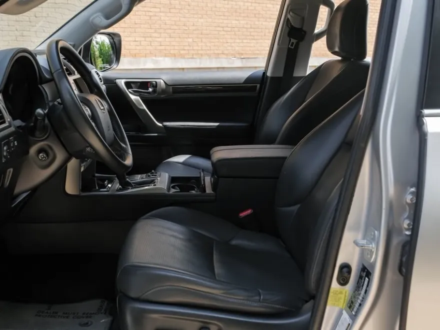 2015 Lexus GX 460 photo 1