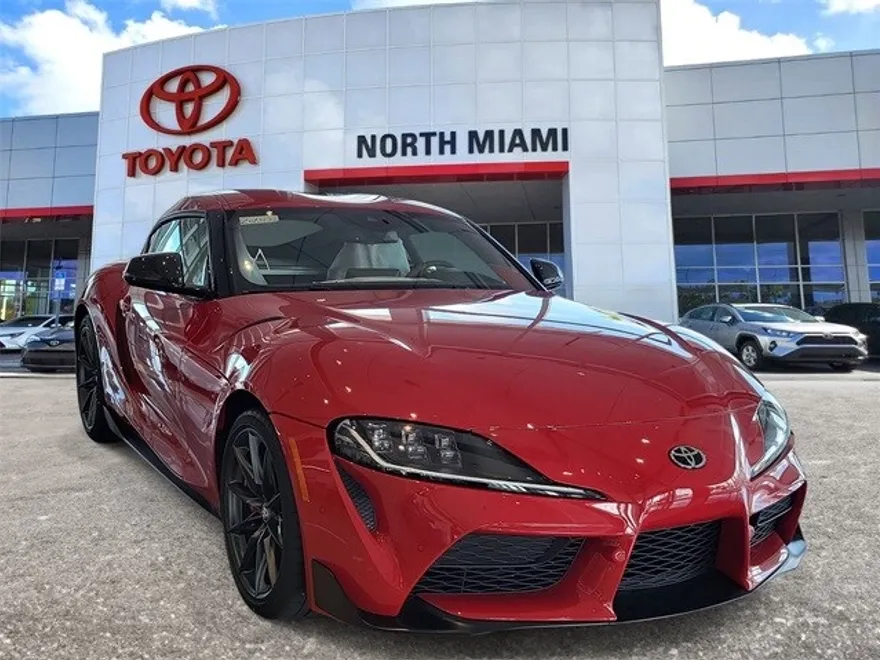 2026 Toyota Supra 3.0 Premium photo 1
