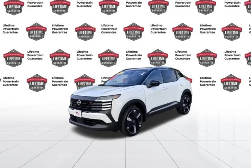 2025 Nissan Rogue SL photo 1