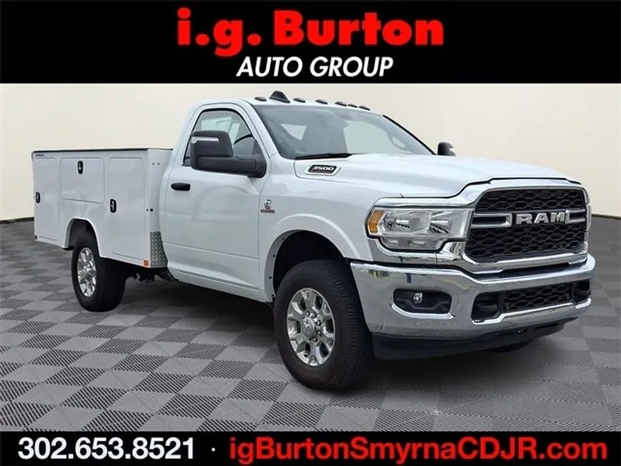 2024 Ram 3500 Tradesman photo 1