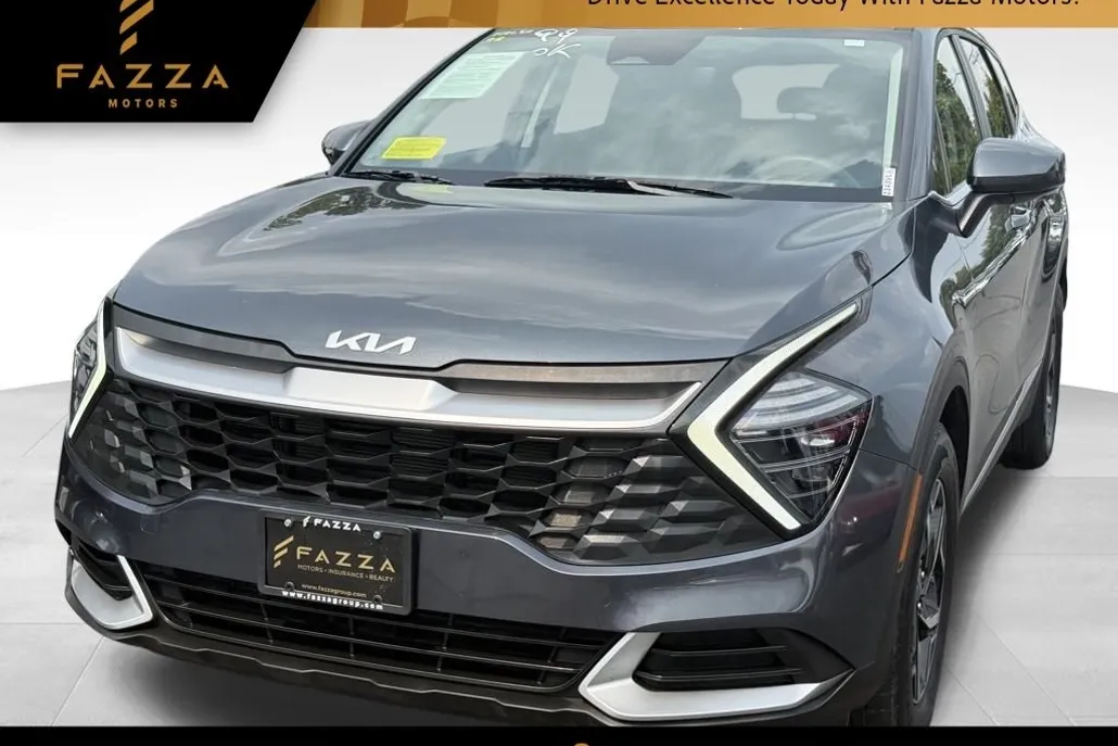 2024 Kia Sportage LX photo 1
