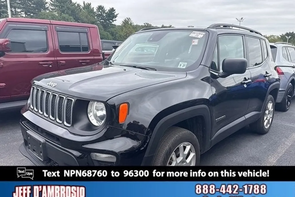 2022 Jeep Renegade Latitude photo 1