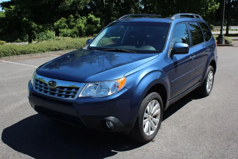 2011 Subaru Forester 2.5X Limited photo 1