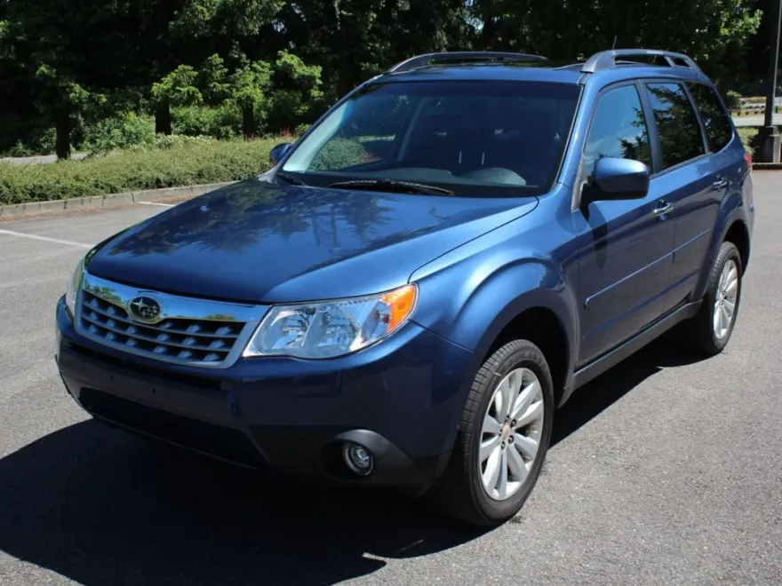 2011 Subaru Forester 2.5X Limited photo 1