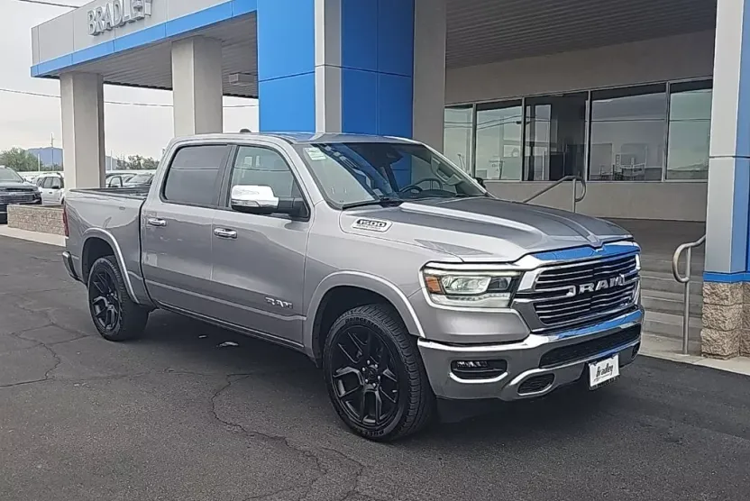 2022 Ram 1500 Laramie photo 1