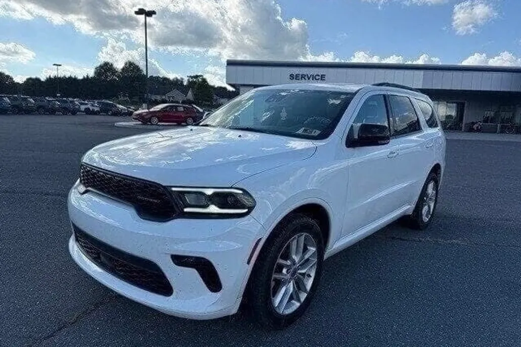 2023 Dodge Durango GT Plus photo 1