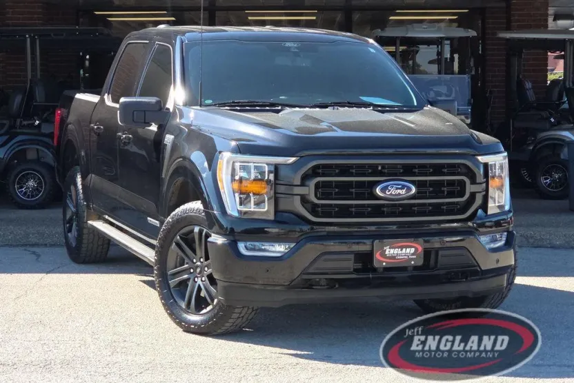 2021 Ford F-150 XLT photo 1