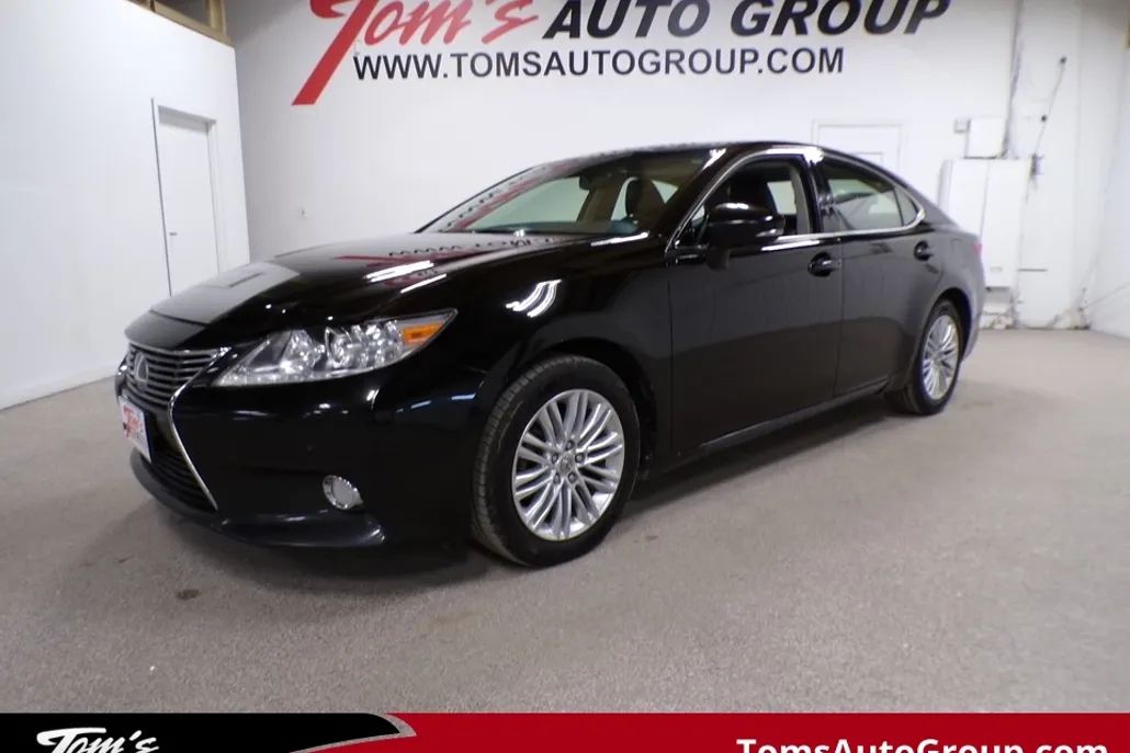 2013 Lexus ES 350 photo 1