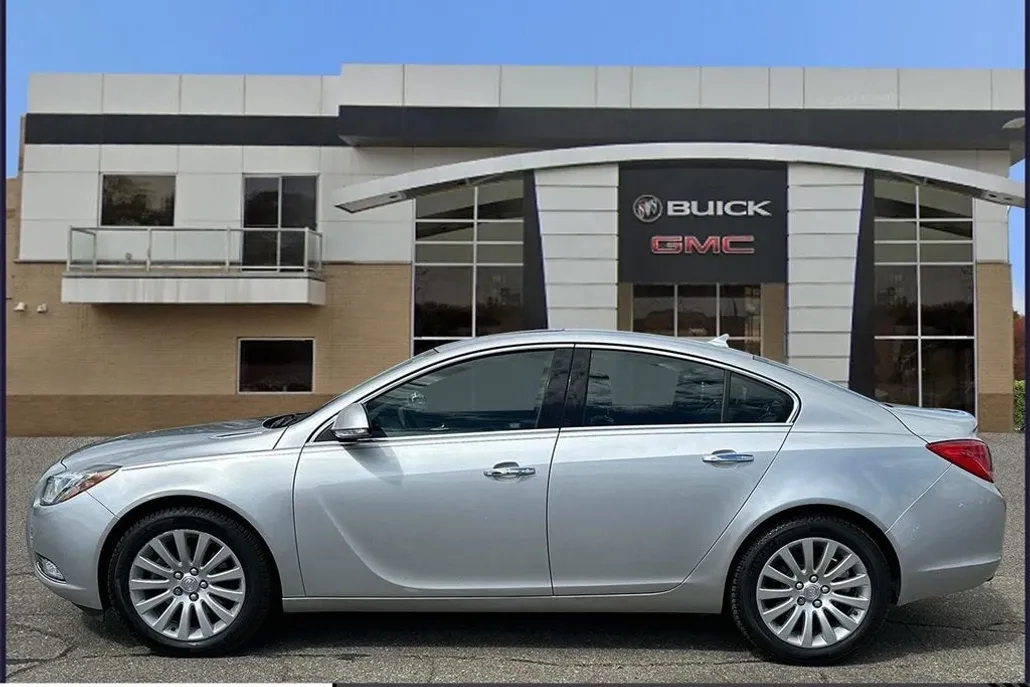 2013 Buick Regal Turbo Premium photo 1