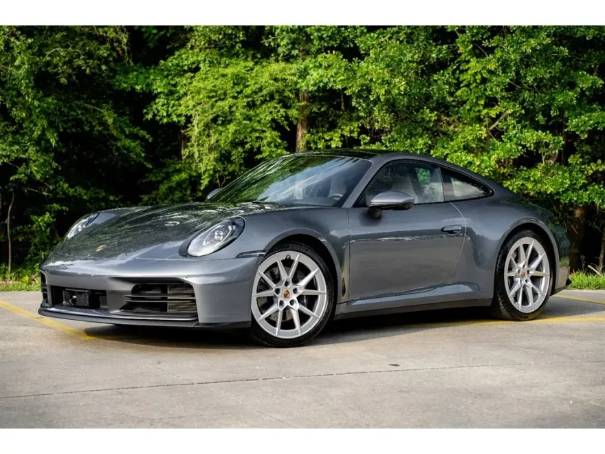 2025 Porsche 911 photo 1