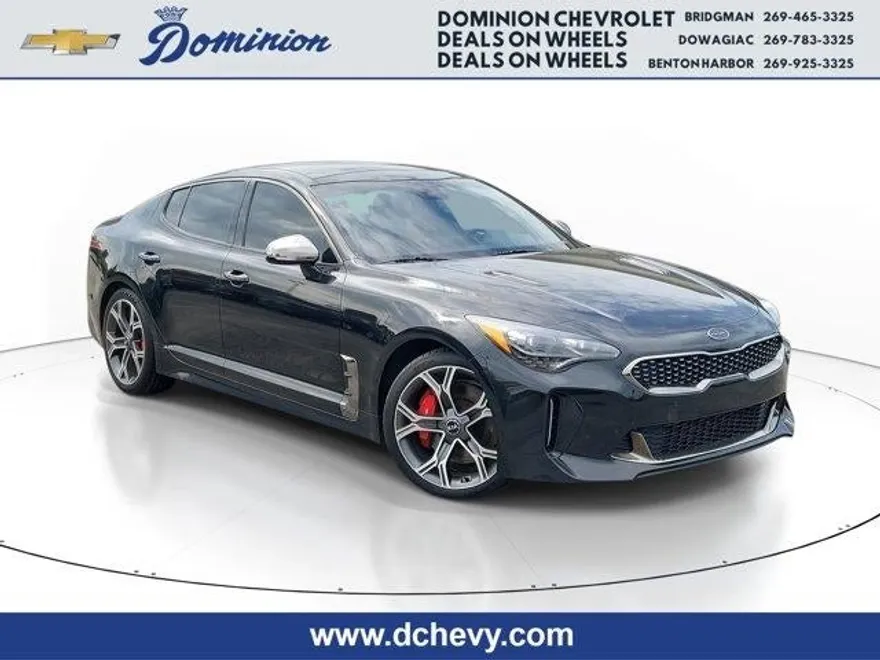 2018 Kia Stinger GT1 photo 1
