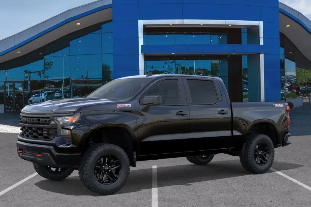 2026 Chevrolet Silverado 1500 Custom Trail Boss photo 1