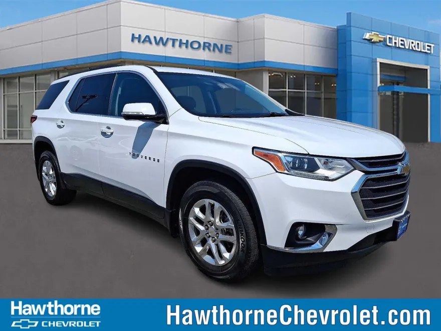 2021 Chevrolet Traverse Leather photo 1