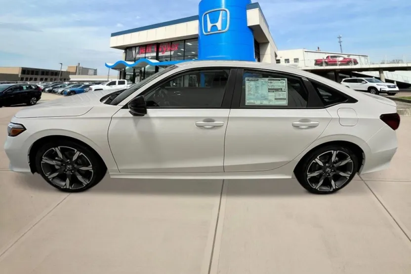 2026 Honda Civic Hybrid Sport Touring photo 1