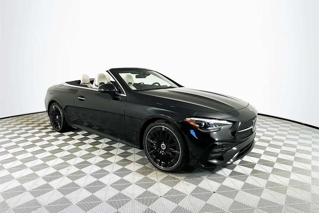 2026 Mercedes Benz CLE 300 4MATIC Cabriolet photo 1