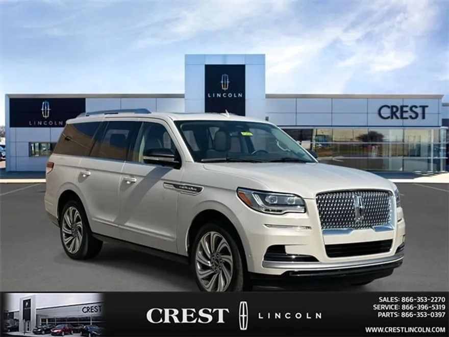 2024 Lincoln Navigator Premiere photo 1