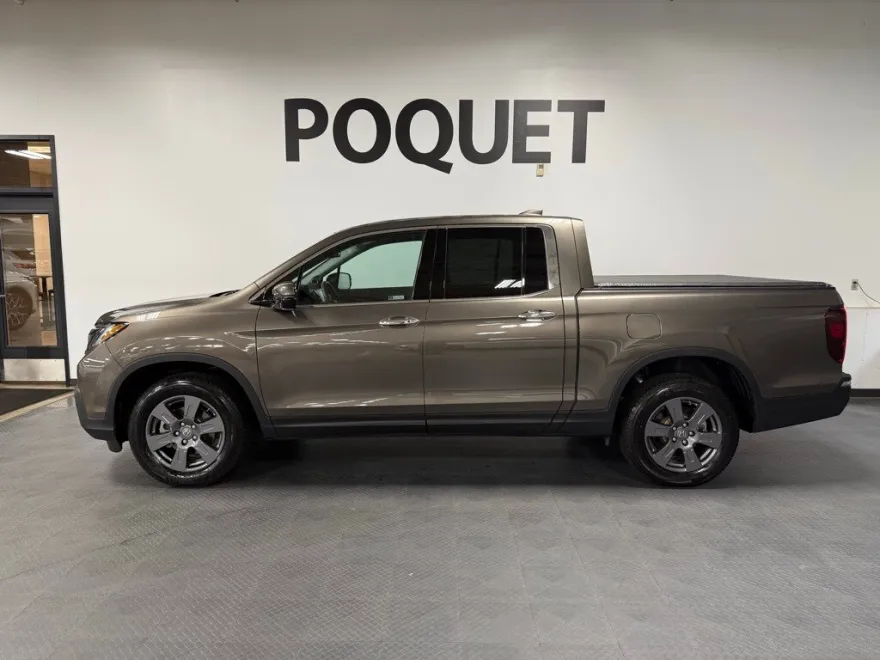 2020 Honda Ridgeline RTL-E photo 1