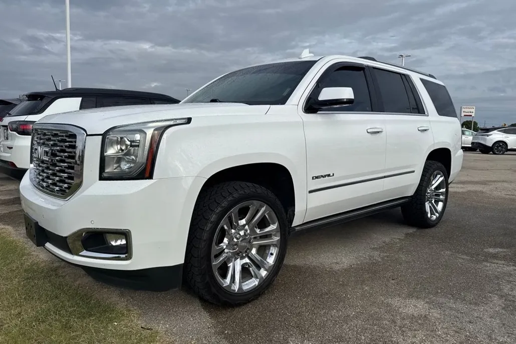 2018 Gmc Yukon Denali photo 1